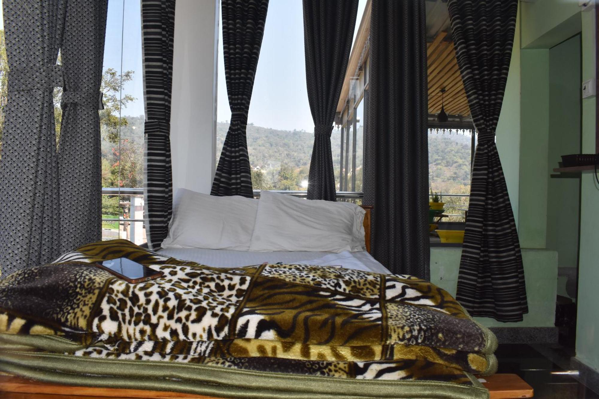 Yelagiri Goldhill Resort Экстерьер фото