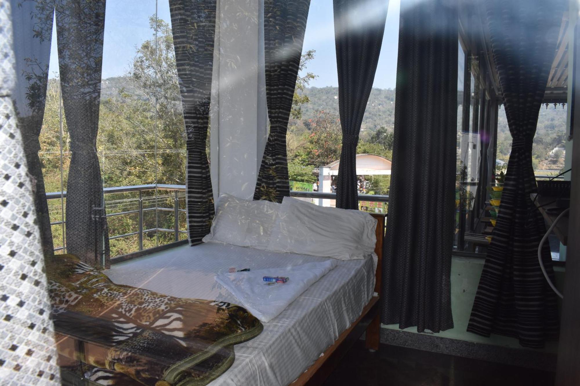 Yelagiri Goldhill Resort Экстерьер фото